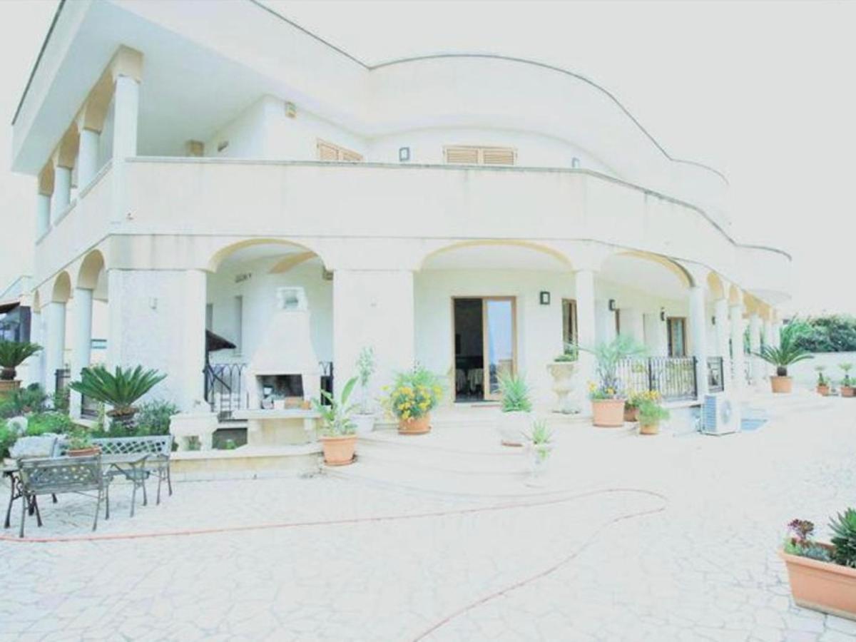 B&B Arcobaleno Salve Extérieur photo