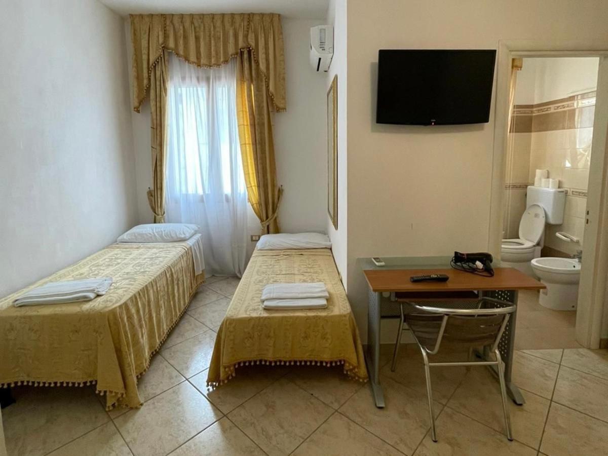 B&B Arcobaleno Salve Extérieur photo